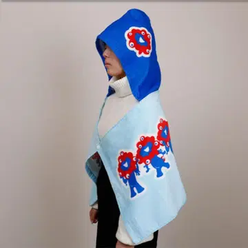미야쿠미야쿠 후드 부착 겉옷 타월