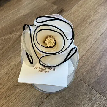 VENDOME 플라워 코사지