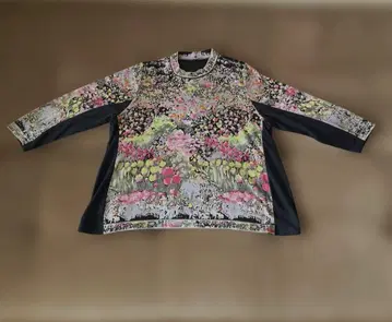 Reknit Excellent 상의 티셔츠 꽃무늬 긴팔
