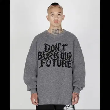 아조바이아조 니트