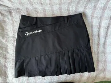 [ 새상품급 ] TaylorMade 블랙 플리츠 스커트