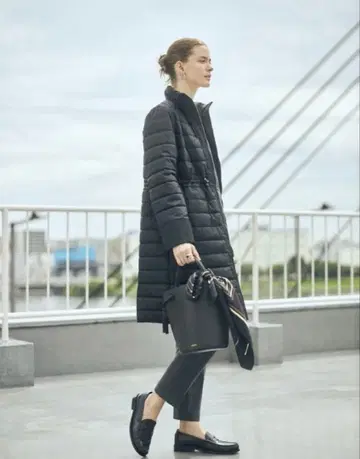 theory luxe 띠어리 럭스 리버서블 다운 코트 38 카키