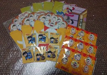 로손 오소마츠 6쌍둥이 클리어 파일 노트 캔뱃지 러버 마스코트