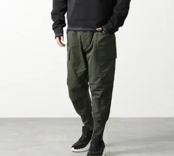 Y-3 와이쓰리 카고 팬츠 HT4485