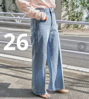 Spick&Span 5 1/2 FLARE-LINE STUDSDENIM26