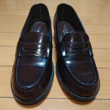 다크 브라운 가죽 로퍼 중간 굽