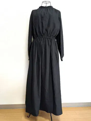 블랙 긴팔 롱 원피스 새상품