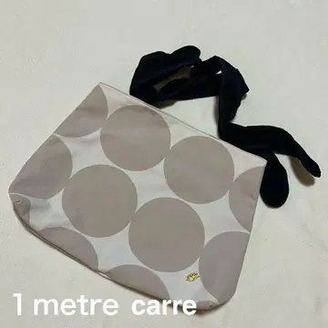 [새상품급] 1 metre carre 앙메트르카레 백 도트 무늬