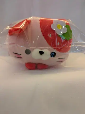 말랑말랑! 코로코로 냥코 도치기 한정판 딸기냥