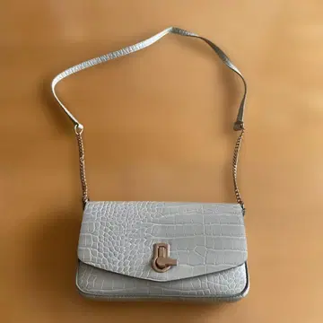 ZARA 악어 엠보싱 숄더백 라이트 그린