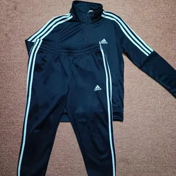 adidas 저리 상하의 세트 OT