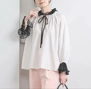 유나이티드 애로우즈 개더 플리츠 리본 블라우스