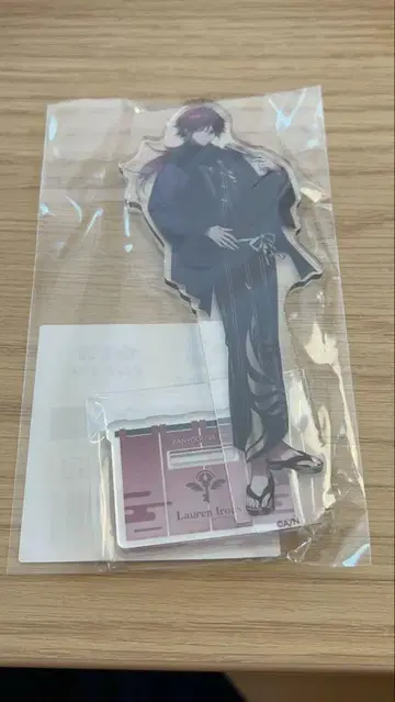 니지산지 극락탕 아크릴 스탠드 로렌 이로아스 #2