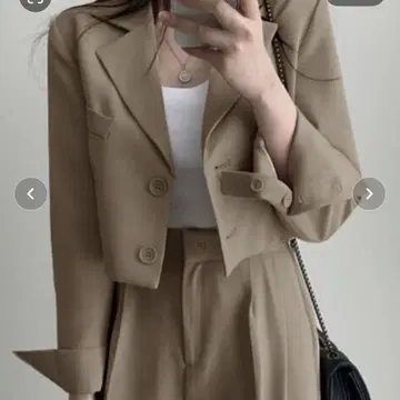 숏 테일러 자켓 베이지 L 사이즈 깔끔한 포멀 파티