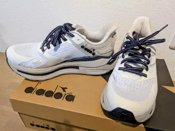 diadora cellula 러닝화 화이트 25cm