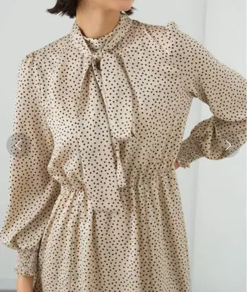 새상품급! 2WAY로 멋스러운 ANAYI 도트 원피스