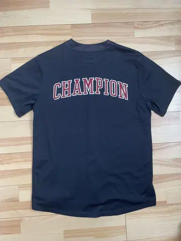 Champion 네이비 버튼 T셔츠 X-Large