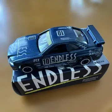 토미카 ENDLESS ADVN GT-R R34