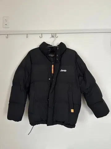 Jeep 블랙 다운 자켓