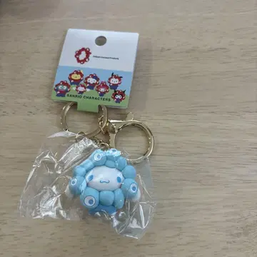 산리오 미야쿠미야쿠 변신 입체 마스코트 컬러 키링 시나모롤