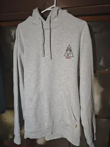 FR2 x HUF 하프 후드티