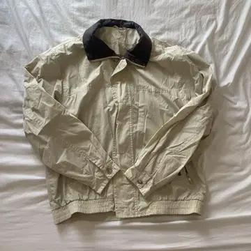 DANIEL HECHTER 카라 부착 베이지 자켓