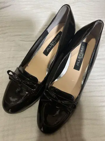 JILL STUART 블랙 펌프스 리본 포함 우천 겸용