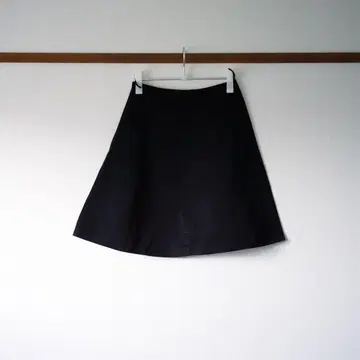 JIL SANDER 블랙 플레어 스커트 무릎 기장 34 사이즈