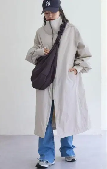 차오패닉 티피 하이넥 코트