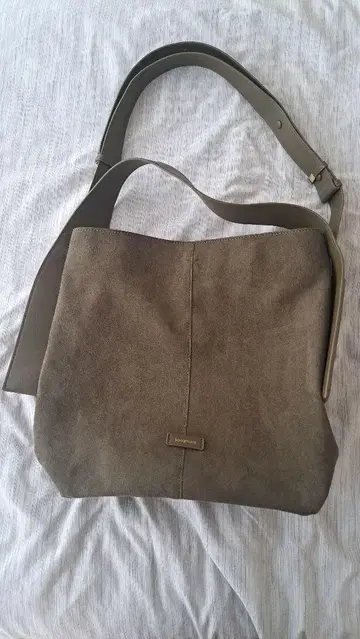 Songmont drippy tote bag olive