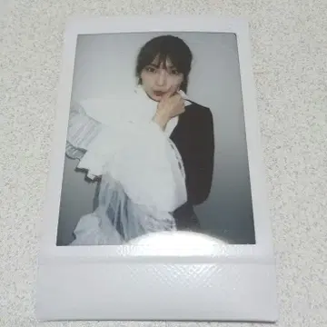 ExWHYZ maho 폴라로이드
