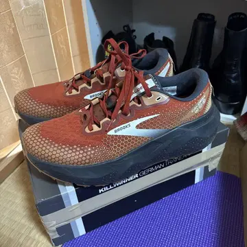 BROOKS KILLWINNER GERMAN TRAINER 오렌지