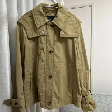 ZARA 후드 부착 자켓 XS