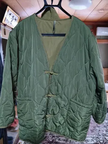 Danner 퀼팅 노카라 자켓