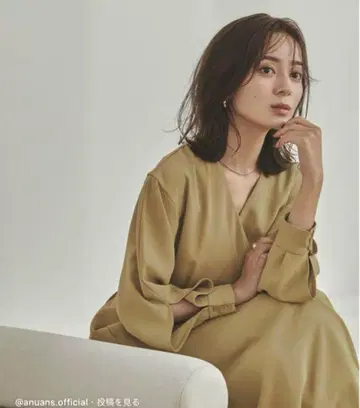 아뉴앙스 올리브 그린 랩 드레스 긴팔