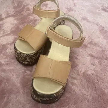 사자 패턴 웨지솔 샌들 S