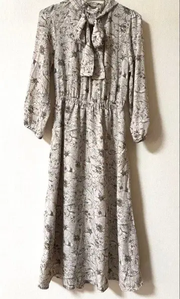 grove 보타이 롱 원피스