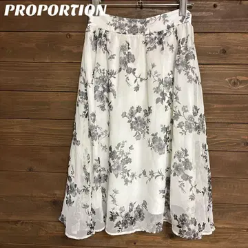 [PROPORTION] PROPORTION 꽃무늬 롱 스커트 시어 M