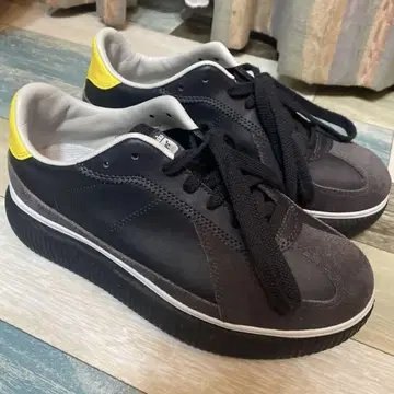 오니츠카타이거 스니커즈 24.5cm