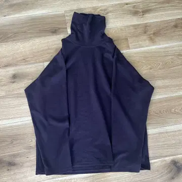 South2 West8 XL 다크 퍼플 트레이닝복