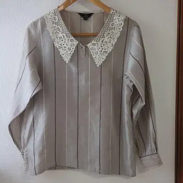 새상품급 [ J&R ] 레이스 카라 부착 긴팔 블라우스 실크 50