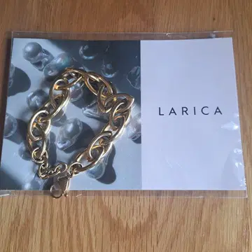 라리카 [ LARICA ] 골드 체인 팔찌