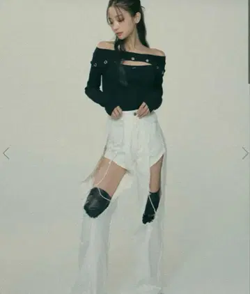 melt the lady damage open slash pants
