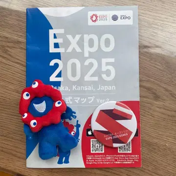 Expo 2025 미야쿠미야쿠 핀 배지