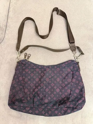 러셋 russet 네이비 숄더백