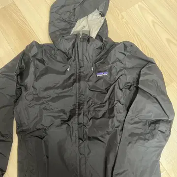Patagonia 블랙 나일론 자켓 XS