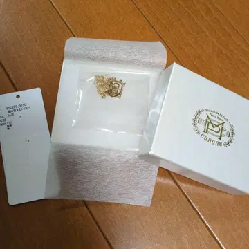메종 드 플뢰르 프티 로브 카논 목걸이