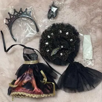 오딜 마법 트리키 앤 러브 미디 브라이스 아웃핏