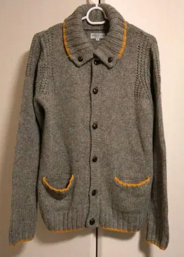 AEROPOSTALE 카라 부착 가디건 미츠코시