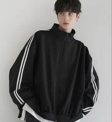 LILL 트랙 자켓